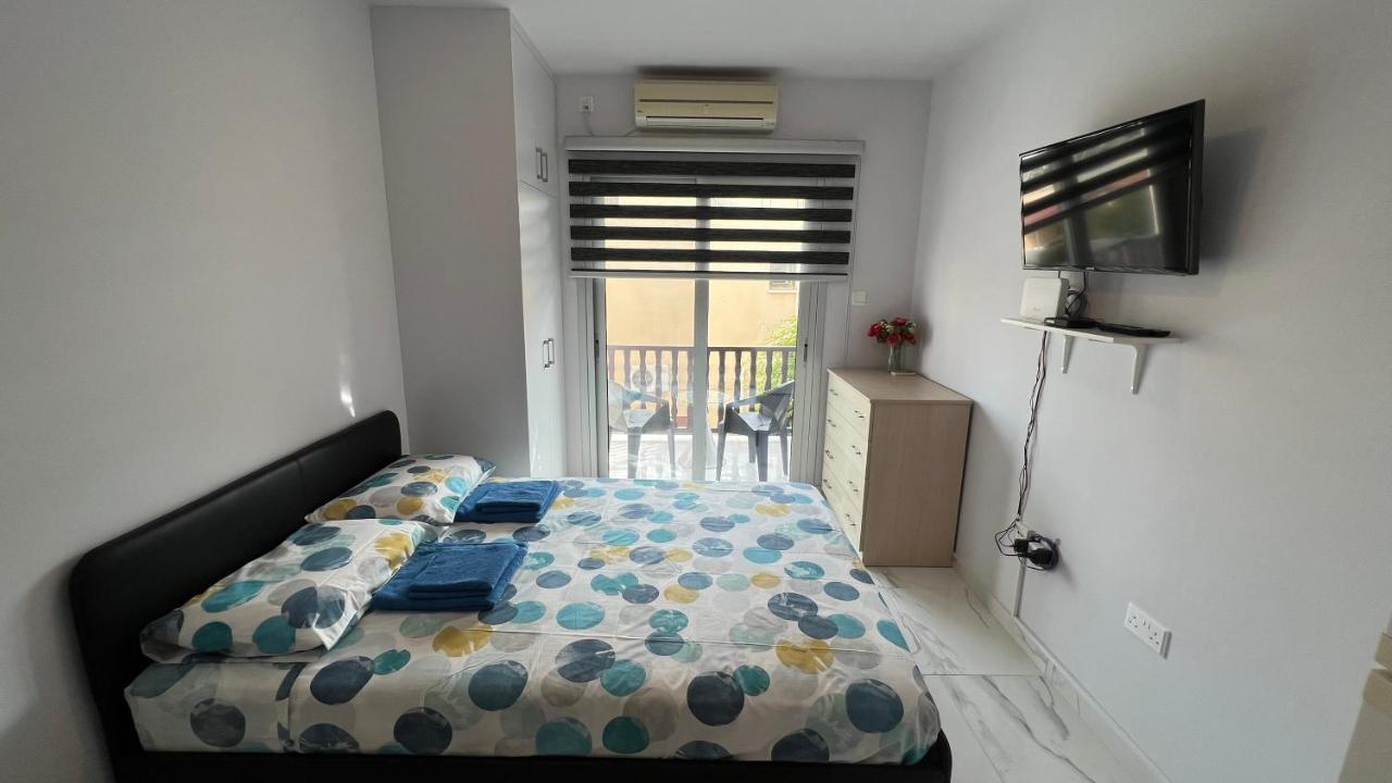 Elena Court Appartement